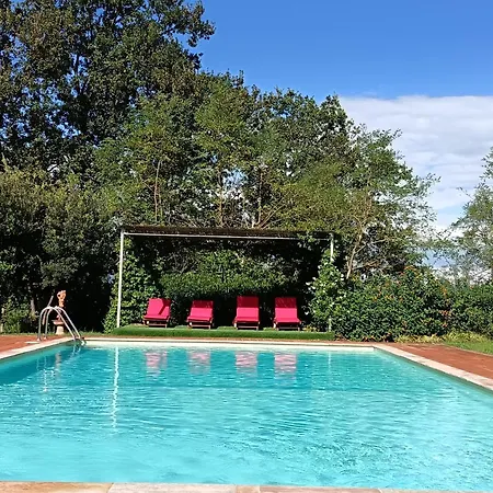 Podere Le Colombaie - Casa vacanze Montecastello