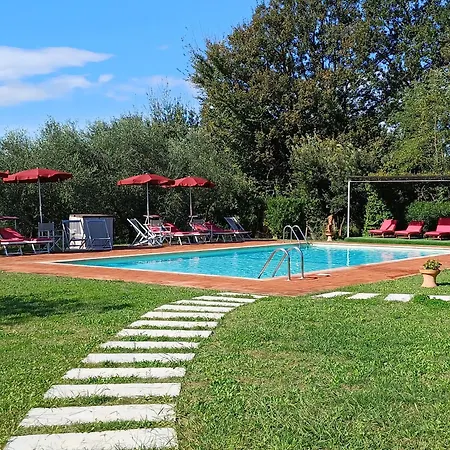 Podere Le Colombaie - Casa vacanze Montecastello