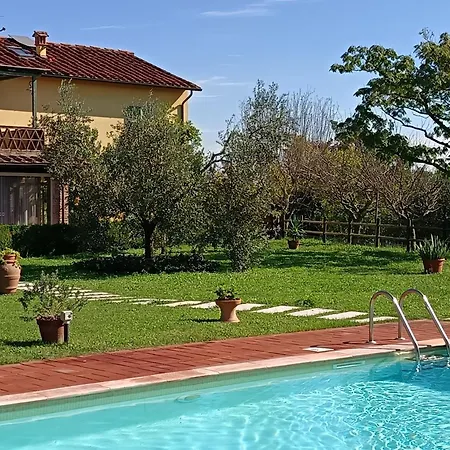 Podere Le Colombaie - *