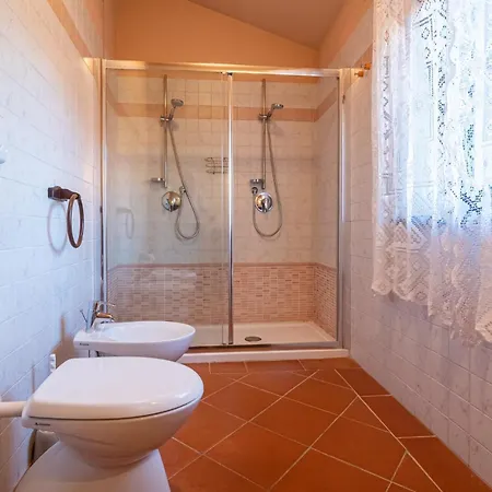 Podere Le Colombaie - Casa vacanze Montecastello